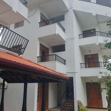 Ravi Place Unawatuna Zewnętrze zdjęcie