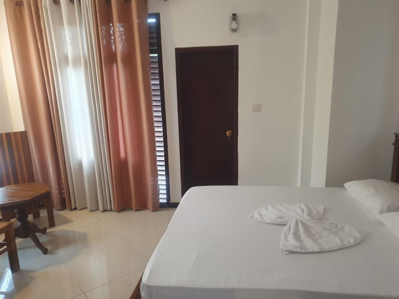 Ravi Place Unawatuna Zewnętrze zdjęcie